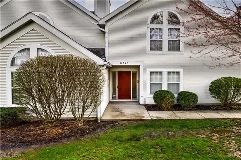 6745 Tippecanoe Rd, Canfield, OH 44406