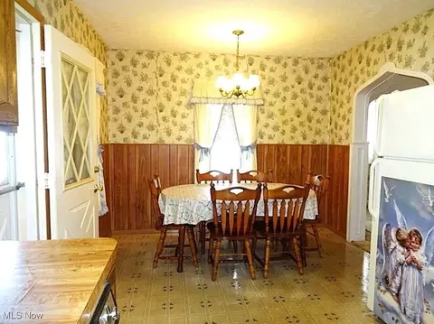 210 Third St, Spencer, WV 25276 photo 10