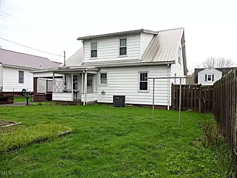 210 Third St, Spencer, WV 25276 photo 4