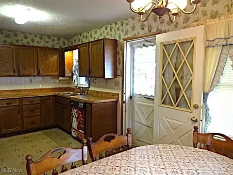 210 Third St, Spencer, WV 25276 photo 11