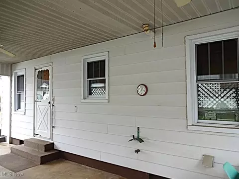 210 Third St, Spencer, WV 25276 photo 5