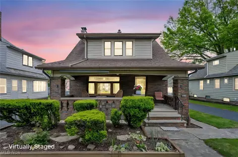 4631 Landchester Rd, Cleveland, OH 44109