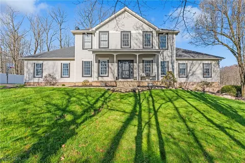 11193 Hoover Ave NW, Uniontown, OH 44685