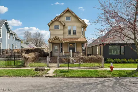 1799 W 48th St, Cleveland, OH 44102