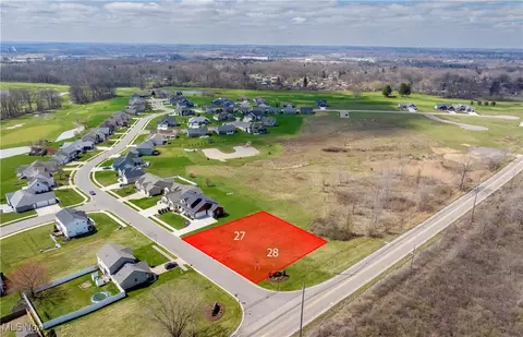 lot Apt 27 Championship Cir SE, Massillon, OH 44646