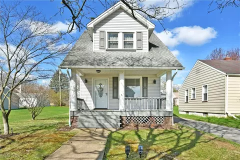 438 Garfield St, Mcdonald, OH 44437