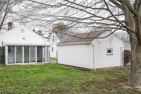 7021 Amherst Ave, Boardman, OH 44512 photo 4
