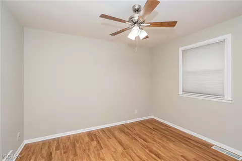 7021 Amherst Ave, Boardman, OH 44512 photo 12