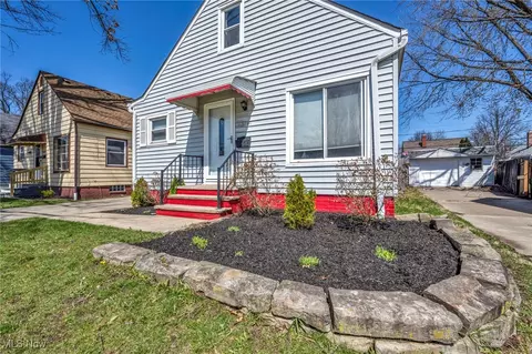 23761 Colbourne Rd, Euclid, OH 44123