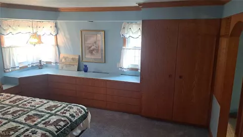 Bedroom - 2963 Tall Tree Trl, Willoughby Hills, OH 44092 photo 2 of 4