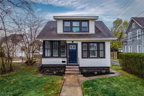 213 Idaho Ave, Lorain, OH 44052