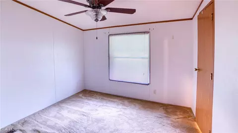 Bedroom - 6063 Rudd Rd, Ashtabula, OH 44004 photo 2 of 2