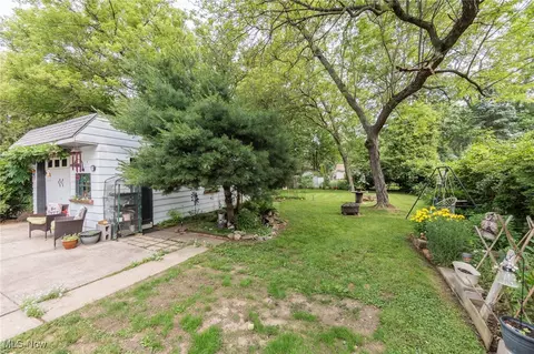 Exterior - 294 West St, Berea, OH 44017 photo 11 of 13