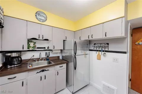 Kitchen - 294 West St, Berea, OH 44017 photo 3 of 4