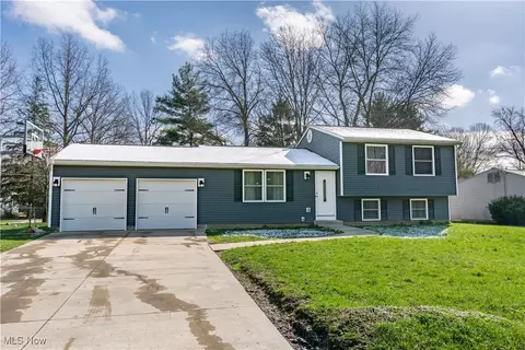 1591 Sunnyacres Rd, Copley, OH 44321