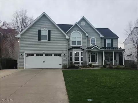 3939 Randolph Dr, Lorain, OH 44053