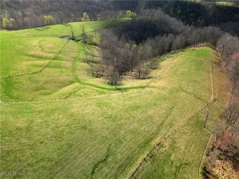 55 Mud Lick Run, Millstone, WV 25234 photo 4