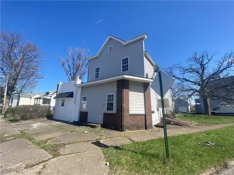 795 W 14th St, Lorain, OH 44052