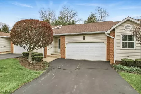 118 Woodland Trce, Cortland, OH 44410