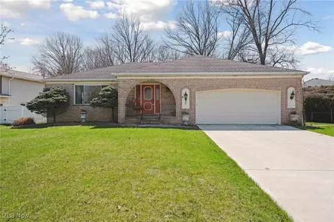 5711 Goodman Dr, North Royalton, OH 44133