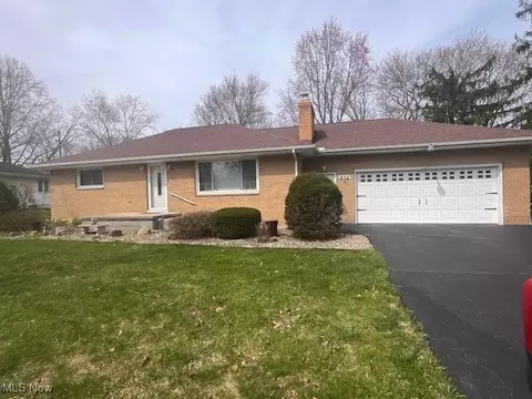 512 Catherine, Youngstown, OH 44505