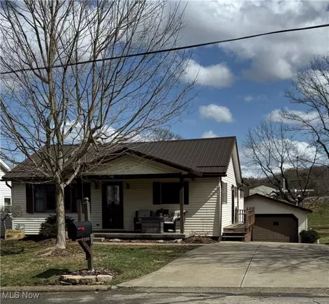 1532 N 14th St, Cambridge, OH 43725