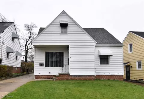 5345 E 111th St, Garfield Heights, OH 44125