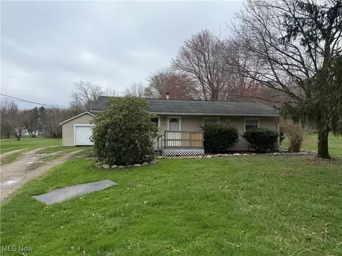 5678 Laskey Rd, Rome, OH 44085