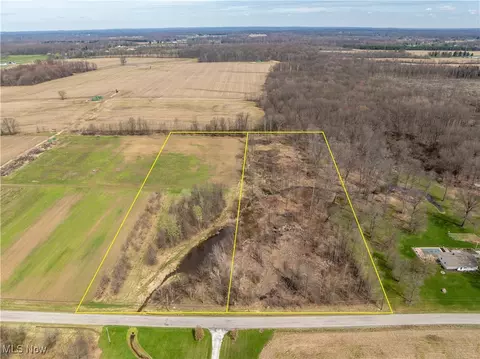 Moff Road, Atwater, OH 44201