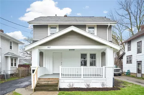 907 Ada St, Akron, OH 44306