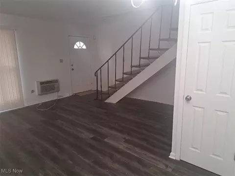 1250 E 276th St, Euclid, OH 44132 photo 7