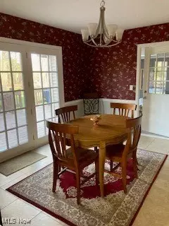 Dining - 10312 Aspen Ct, Elyria, OH 44035 photo 2 of 4