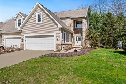 30080 Shadow Creek Dr, Westlake, OH 44145