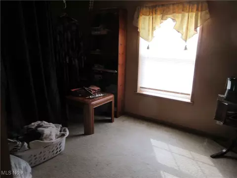 Bedroom - 6790 Slater Rd, Andover, OH 44003 photo 2 of 2