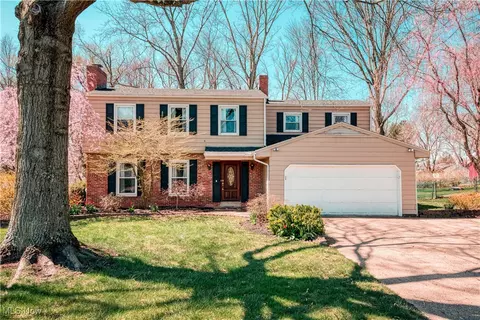 702 N Revere Rd, Akron, OH 44333