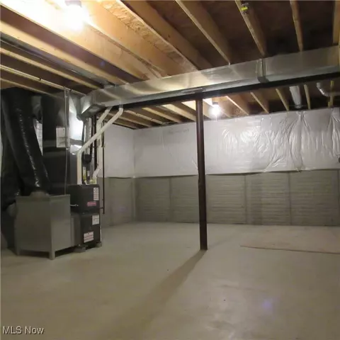 4465 Halle Cir NW, Massillon, OH 44647 photo 27