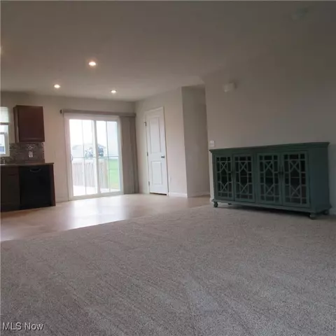 4465 Halle Cir NW, Massillon, OH 44647 photo 6