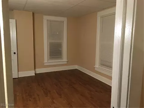 646-650 Pine St, Coshocton, OH 43812 photo 5