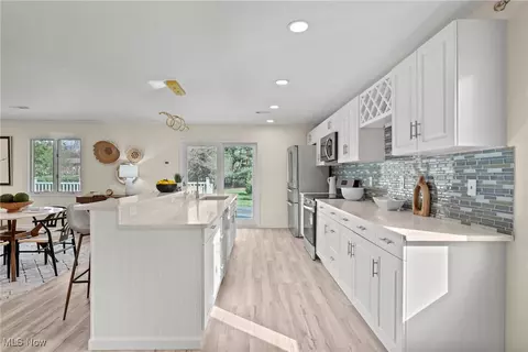 10097 Crows Nest Cv, Reminderville, OH 44202 photo 13