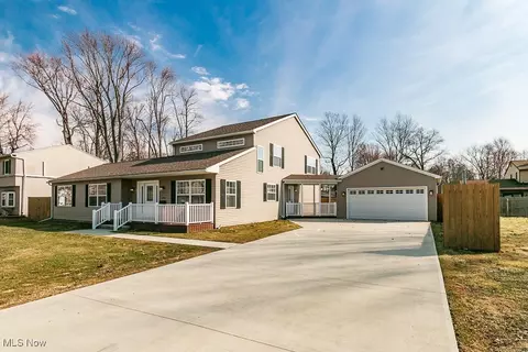 5595 Deerborn Ave, Mentor, OH 44060