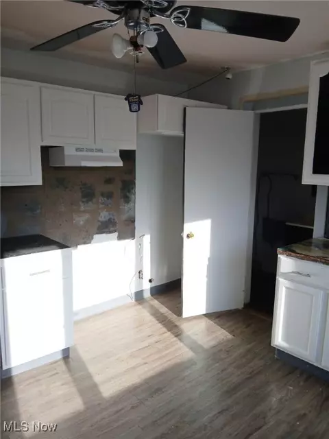 306 Florida Ave, Lorain, OH 44052 photo 9