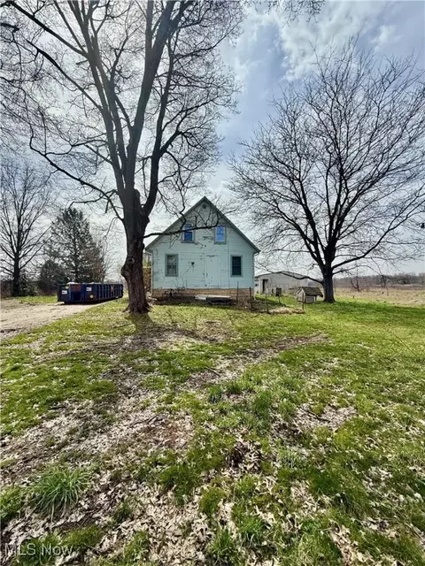 2256 Moore Rd, Orwell, OH 44076