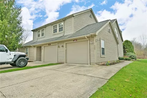 345 S Linden Ct, Warren, OH 44484