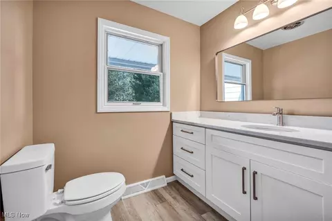 Bath - 34600 Mcafee Dr, Solon, OH 44139 photo 1 of 5