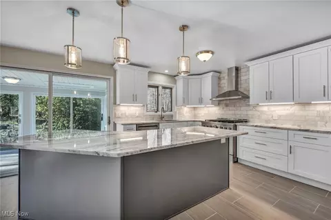 Kitchen - 34600 Mcafee Dr, Solon, OH 44139 photo 3 of 8