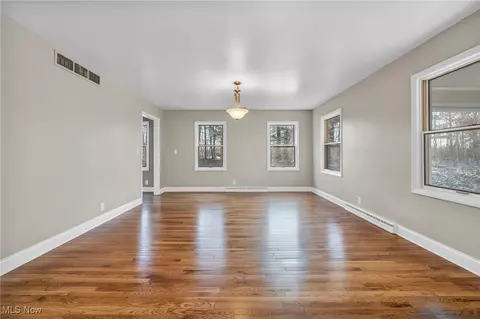 Living - 34600 Mcafee Dr, Solon, OH 44139 photo 4 of 7