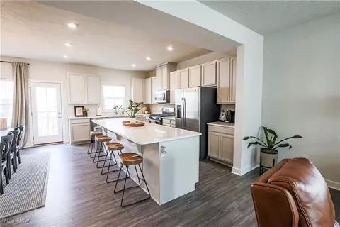 1444 Sutter St, Avon, OH 44011 photo 7