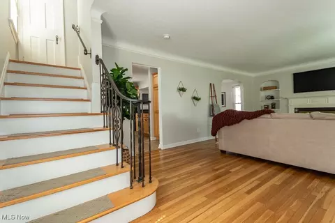 100 E 196th St, Euclid, OH 44119 photo 7