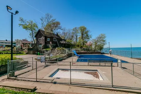 100 E 196th St, Euclid, OH 44119 photo 47