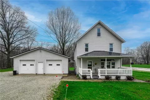 1239 Maple Ave, Atwater, OH 44201